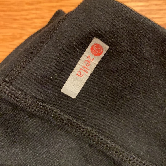 Black leggings - Picture 2 of 2